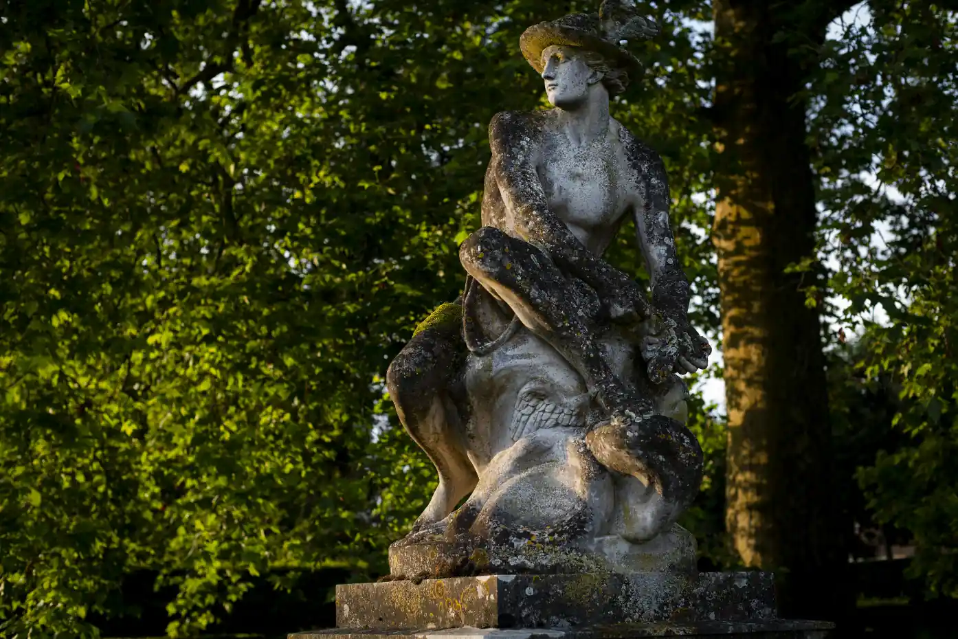 statue domaine Chandon de Briailles à Savigny-lès-beaune